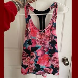 Lululemon • Secret Garden Tank